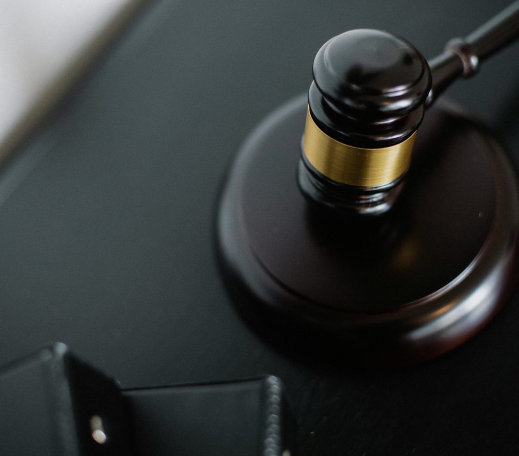 pexels-sora-shimazaki-5668481